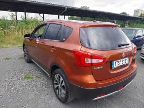 Suzuki SX4 S-Cross - 2019