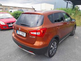 Suzuki SX4 S-Cross - 2019