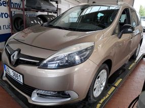 Renault Grand Scenic - 2015
