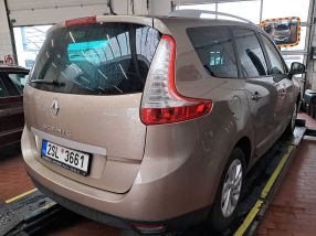 Renault Grand Scenic - 2015
