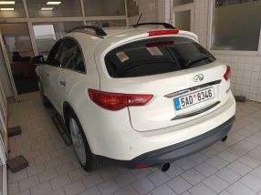 Infiniti QX70 - 2016