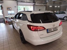 Opel Astra - 2021