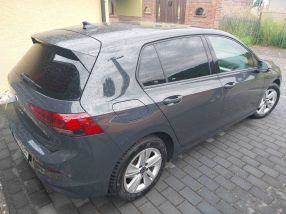 Volkswagen Golf - 2020