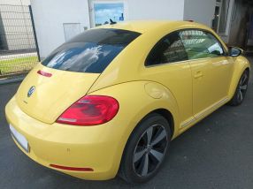 Volkswagen Beetle - 2012