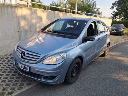 Mercedes-Benz B