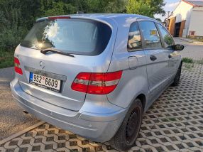 Mercedes-Benz B - 2009