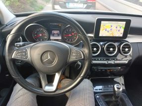 Mercedes-Benz C - 2015