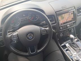 Volkswagen Touareg - 2015