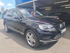Volkswagen Touareg - 2015