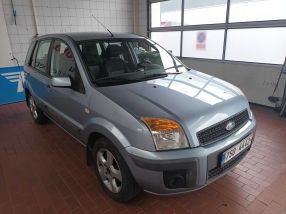 Ford Fusion - 2008
