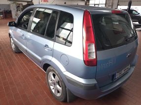 Ford Fusion - 2008