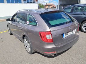 Skoda Superb - 2011