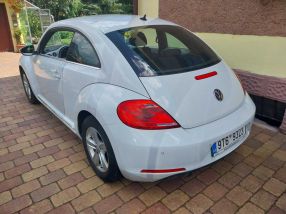 Volkswagen Beetle - 2015