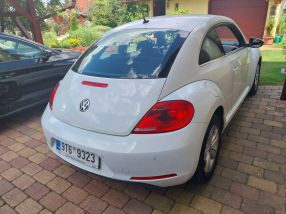 Volkswagen Beetle - 2015