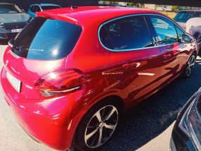Peugeot 208 - 2017