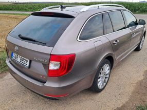 Skoda Superb - 2014