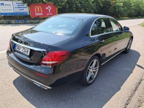 Mercedes-Benz E - 2016