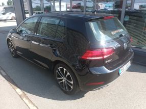 Volkswagen Golf - 2017