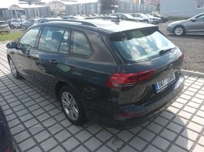 Volkswagen Golf - 2023