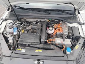 Volkswagen Passat - 2020