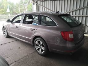 Skoda Superb - 2011