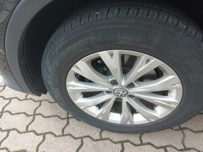 Volkswagen Tiguan - 2017