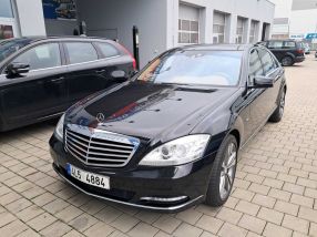 Mercedes-Benz S - 2012