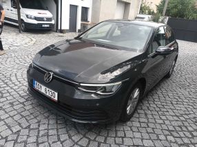 Volkswagen Golf - 2021