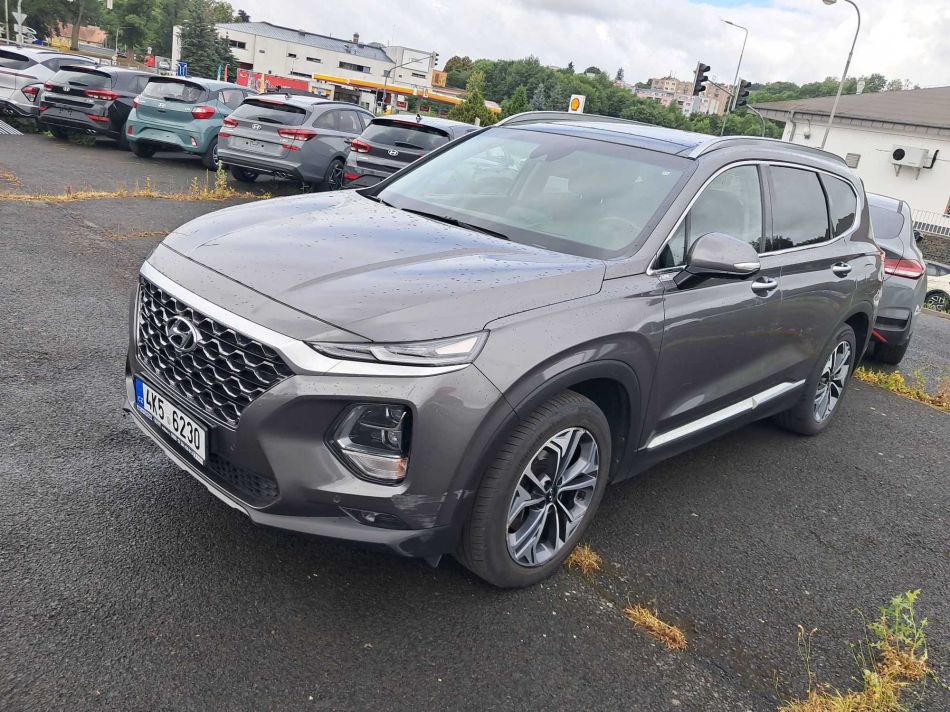 Hyundai Santa Fe - 2020