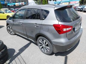Suzuki SX4 S-Cross - 2019