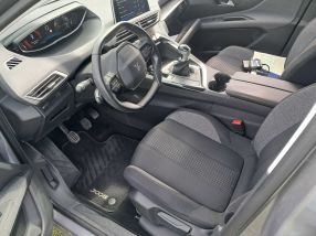 Peugeot 3008 - 2017