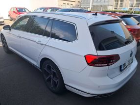 Volkswagen Passat - 2021