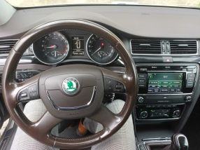 Skoda Superb - 2012
