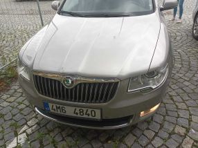 Skoda Superb - 2012
