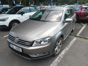 Volkswagen Passat - 2014