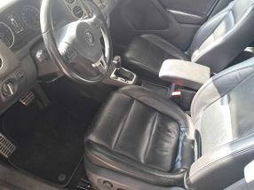 Volkswagen Tiguan - 2010