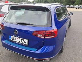 Volkswagen Passat - 2021