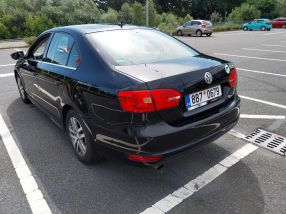 Volkswagen Jetta - 2013