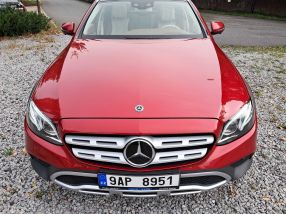 Mercedes-Benz E - 2017