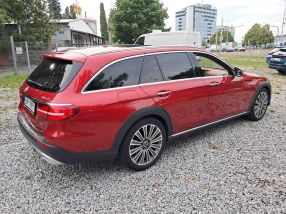 Mercedes-Benz E - 2017