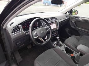 Volkswagen Tiguan - 2022