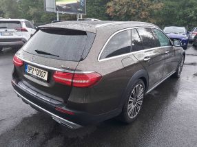 Mercedes-Benz E - 2018