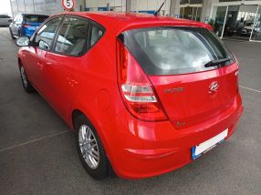 Opel Insignia - 2009