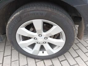 Mitsubishi Outlander - 2011