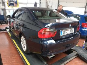 BMW 3 - 2007