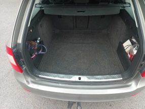 Skoda Superb - 2011