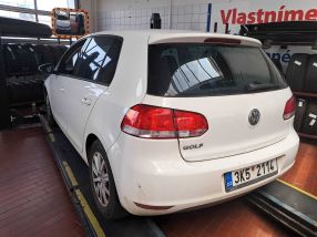 Volkswagen Golf - 2012