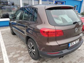 Volkswagen Tiguan - 2012