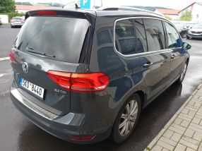 Volkswagen Touran - 2015