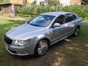 Skoda Superb - 2011